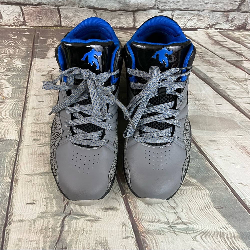 AND1 Men's Black Gray Blue Athletic Shoes Size 7